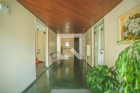 Apartamento para alugar com 89m², 2 quartos e 1 vaga Apartamento para alugar com 89m², 2 quartos e 1 vagaHall social