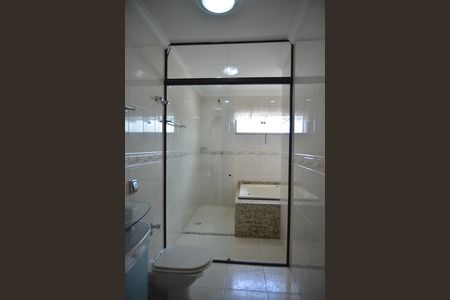 Casa para alugar com 225m², 3 quartos e 2 vagasBanheiro da Suíte 3
