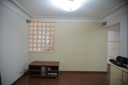 Casa para alugar com 225m², 3 quartos e 2 vagasSala