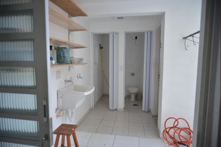 Casa para alugar com 225m², 3 quartos e 2 vagasÁrea de Serviço