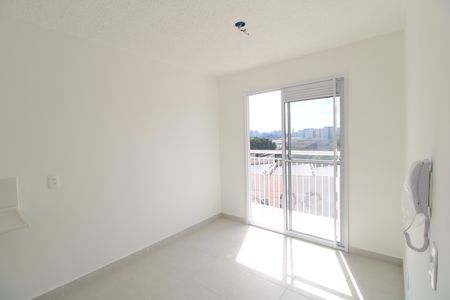 Sala de apartamento para alugar com 2 quartos, 34m² em Socorro, São Paulo