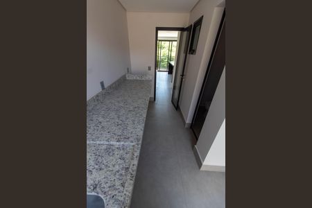 Casa de condomínio à venda com 224m², 3 quartos e 2 vagasLAVANDERIA