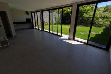 Casa de condomínio à venda com 224m², 3 quartos e 2 vagasÁREA GOURMET