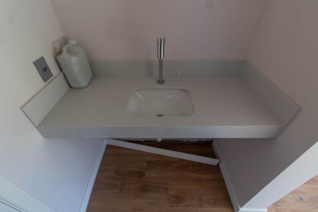 Casa de condomínio à venda com 224m², 3 quartos e 2 vagasBANHEIRO DA SUITE 1