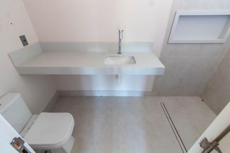 Casa de condomínio à venda com 224m², 3 quartos e 2 vagasBANHEIRO DA SUITE  2