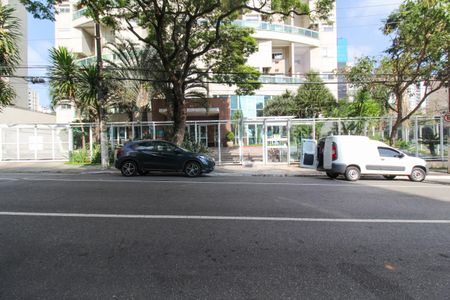 Apartamento à venda com 73m², 2 quartos e 2 vagas Apartamento à venda com 73m², 2 quartos e 2 vagasFachada
