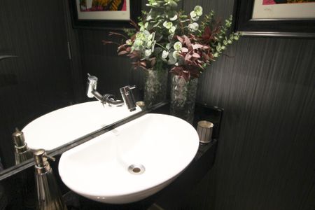 Apartamento à venda com 73m², 2 quartos e 2 vagas Apartamento à venda com 73m², 2 quartos e 2 vagasLavabo