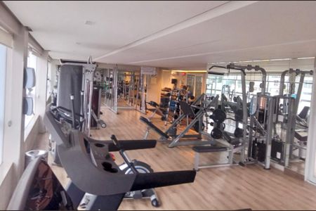 Apartamento para alugar com 140m², 3 quartos e 2 vagas