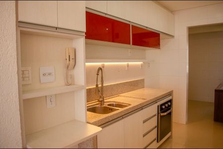 Apartamento para alugar com 140m², 3 quartos e 2 vagas