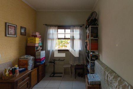 Casa à venda com 210m², 3 quartos e 5 vagas Casa à venda com 210m², 3 quartos e 5 vagasQuarto 2