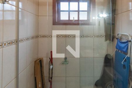 Casa à venda com 210m², 3 quartos e 5 vagas Casa à venda com 210m², 3 quartos e 5 vagasBanheiro Social