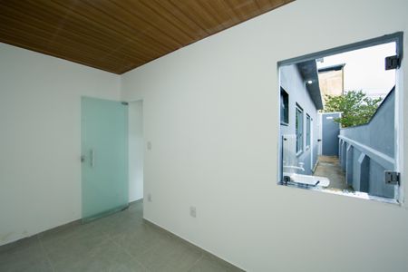 Casa para alugar com 45m², 2 quartos e sem vagaQUARTO1