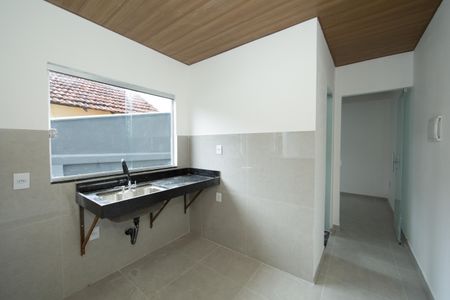Casa para alugar com 45m², 2 quartos e sem vagaCOZINHA