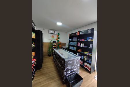 Apartamento à venda com 40m², 2 quartos e sem vaga Apartamento à venda com 40m², 2 quartos e sem vagaMercado