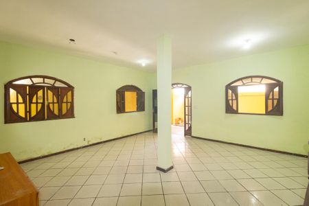 Sala de casa para alugar com 3 quartos, 225m² em Campo Grande, Rio de Janeiro