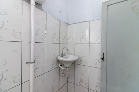 Casa para alugar com 60m², 2 quartos e sem vaga Casa para alugar com 60m², 2 quartos e sem vagaBanheiro