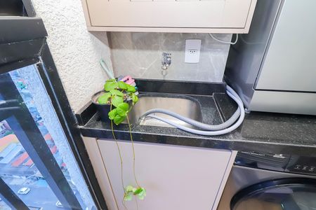 Apartamento para alugar com 38m², 2 quartos e 1 vagaVaranda / Área de Serviço