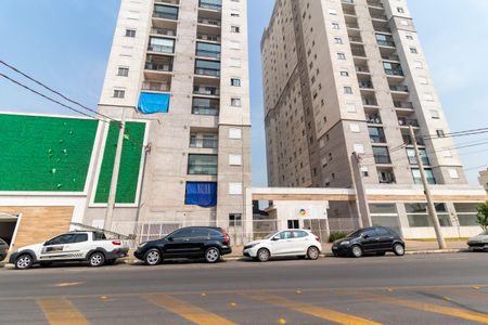 Apartamento para alugar com 38m², 2 quartos e 1 vaga Apartamento para alugar com 38m², 2 quartos e 1 vagaFachada