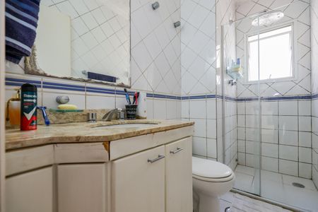 Casa de condomínio para alugar com 550m², 4 quartos e 2 vagasBanheiro