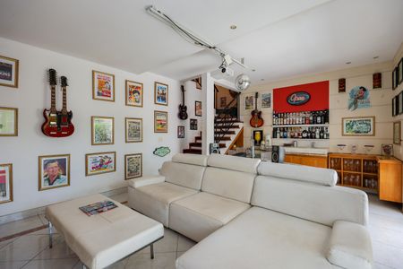 Casa de condomínio para alugar com 550m², 4 quartos e 2 vagasSalão de Festas