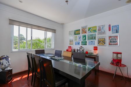 Casa de condomínio para alugar com 550m², 4 quartos e 2 vagasSala de Jantar