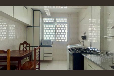 Apartamento à venda com 55m², 2 quartos e 1 vagaCozinha