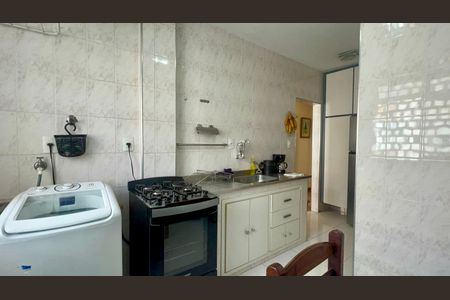 Apartamento à venda com 55m², 2 quartos e 1 vagaCozinha