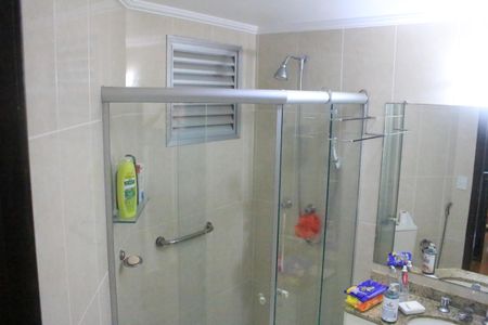 Apartamento à venda com 107m², 3 quartos e 2 vagasBanheiro da Suíte