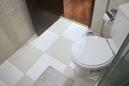 Apartamento à venda com 107m², 3 quartos e 2 vagasBanheiro da Suíte