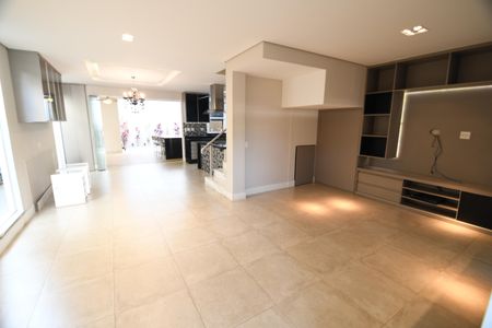 Sala de casa de condomínio à venda com 3 quartos, 196m² em Jardim Lumen Christi, Campinas