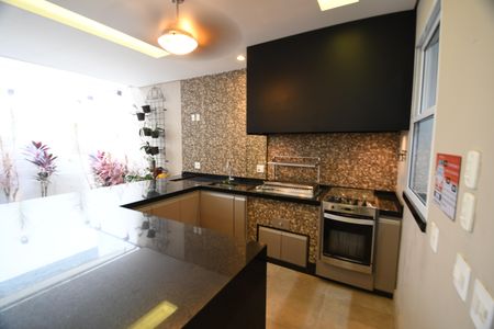 Casa de condomínio à venda com 196m², 3 quartos e 4 vagasVaranda gourmet