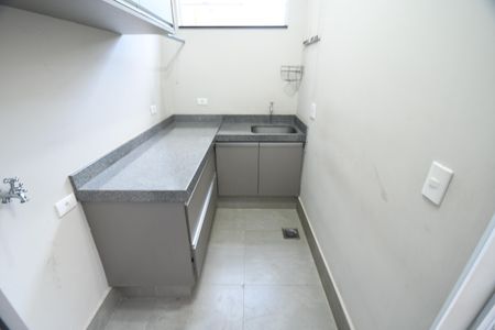 Casa de condomínio à venda com 196m², 3 quartos e 4 vagasÁrea de Serviço