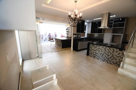 Casa de condomínio à venda com 196m², 3 quartos e 4 vagasCozinha