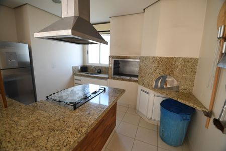 Casa de condomínio à venda com 196m², 3 quartos e 4 vagasÁrea comum - Churrasqueira