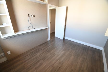 Casa de condomínio à venda com 196m², 3 quartos e 4 vagasQuarto 3 - Suíte