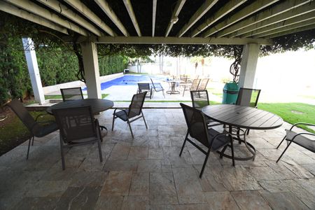 Casa de condomínio à venda com 196m², 3 quartos e 4 vagasÁrea comum