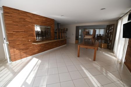 Casa de condomínio à venda com 196m², 3 quartos e 4 vagasÁrea comum - Salão de festas