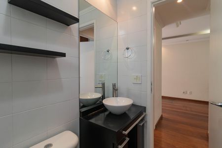Apartamento para alugar com 68m², 2 quartos e 1 vaga Apartamento para alugar com 68m², 2 quartos e 1 vagaBanheiro