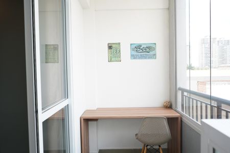 Studio para alugar com 25m², 1 quarto e sem vagaSacada