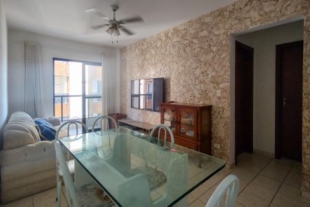 Sala de apartamento para alugar com 1 quarto, 58m² em Guilhermina, Praia Grande
