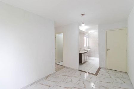 Apartamento para alugar com 37m², 2 quartos e sem vaga