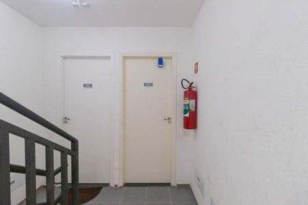 Apartamento para alugar com 37m², 2 quartos e sem vaga Apartamento para alugar com 37m², 2 quartos e sem vagaHall de entrada