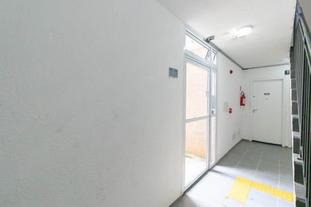 Apartamento para alugar com 37m², 2 quartos e sem vaga Apartamento para alugar com 37m², 2 quartos e sem vagaHall de entrada