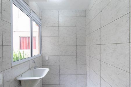 Apartamento para alugar com 37m², 2 quartos e sem vaga Apartamento para alugar com 37m², 2 quartos e sem vagaCozinha e Área de Serviço