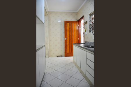 Casa de condomínio à venda com 294m², 3 quartos e 3 vagas Casa de condomínio à venda com 294m², 3 quartos e 3 vagasDetalhe - Cozinha Americana