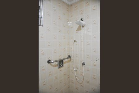 Casa de condomínio à venda com 294m², 3 quartos e 3 vagas Casa de condomínio à venda com 294m², 3 quartos e 3 vagasDetalhe - Banheiro Social