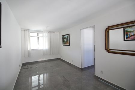 Sala de apartamento para alugar com 2 quartos, 5m² em Taquara, Rio de Janeiro