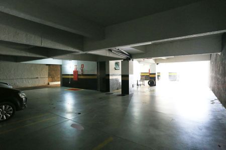 Apartamento à venda com 136m², 2 quartos e 1 vaga Apartamento à venda com 136m², 2 quartos e 1 vagaGaragem