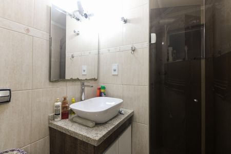 Apartamento à venda com 80m², 2 quartos e 3 vagasBanheiro Social 