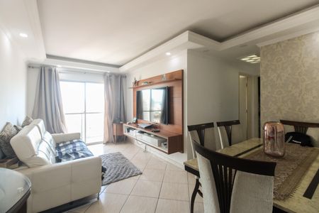 Apartamento à venda com 80m², 2 quartos e 3 vagasSala 